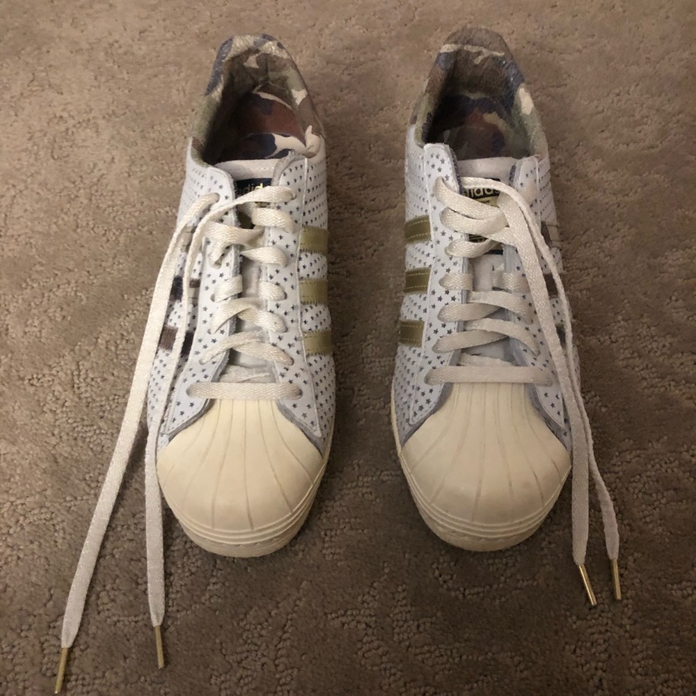 Leather Adidas camo gold stars
